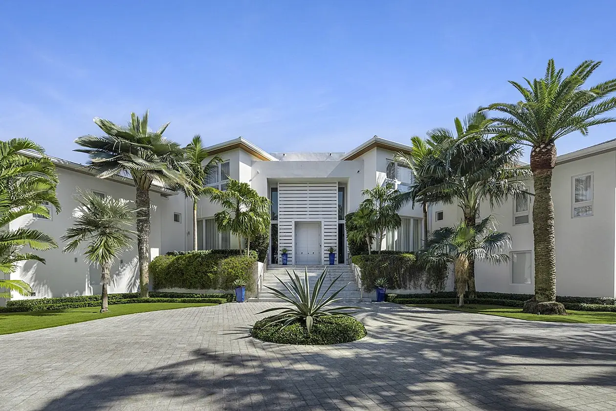 Exceptional Biscayne Bay Property image4