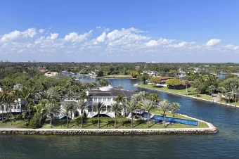 Exceptional Biscayne Bay Property image8