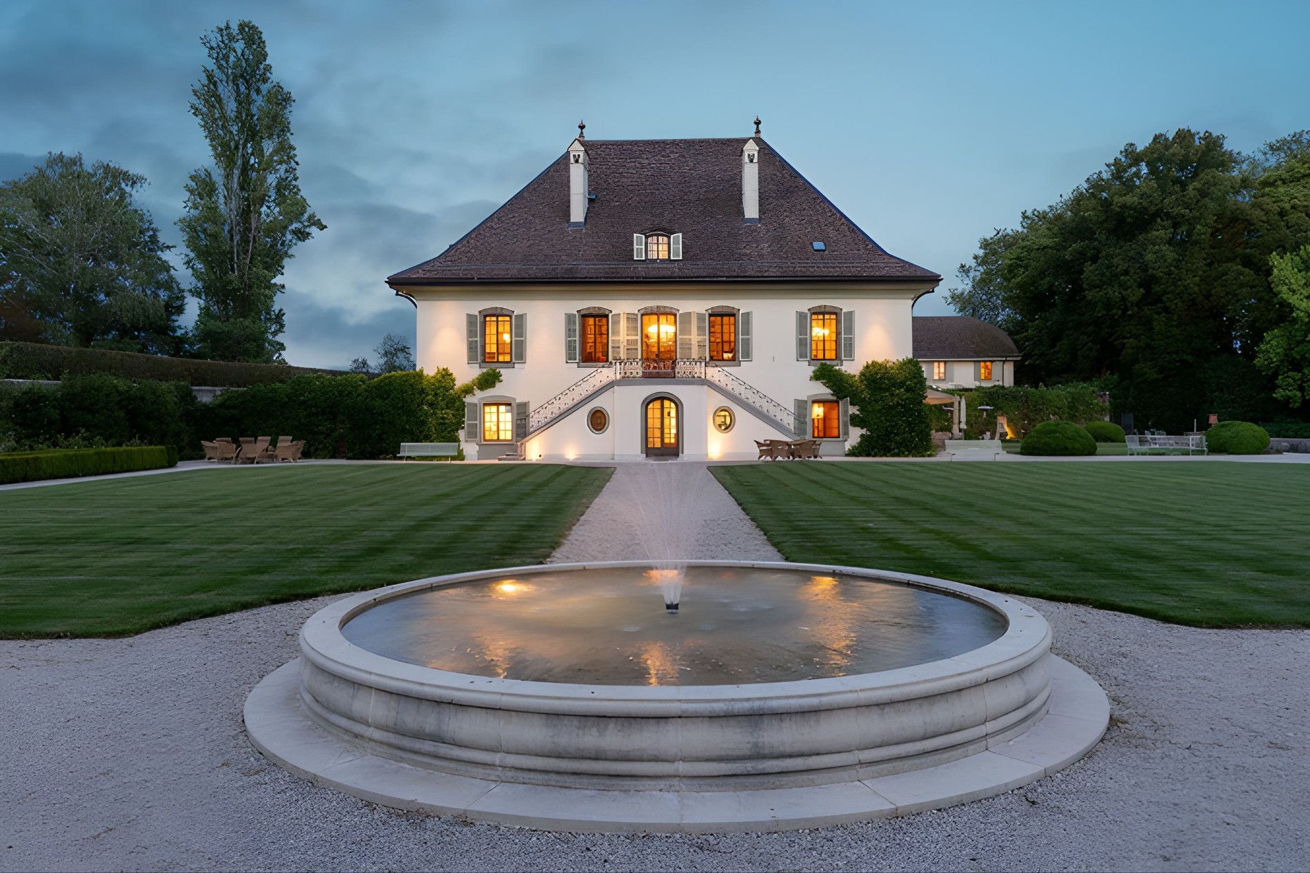 Château de Merlinge: Historic Royal Estate with Noble Legacy Listed Near Lake Geneva