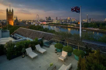 The Astor (6)