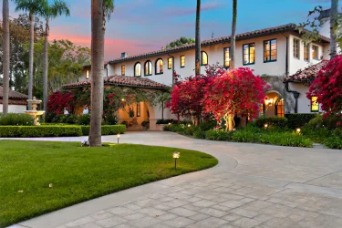 Iconic Lemon Heights Estate: 1875 La Cuesta Hits the Market in Southern California’s Orange County