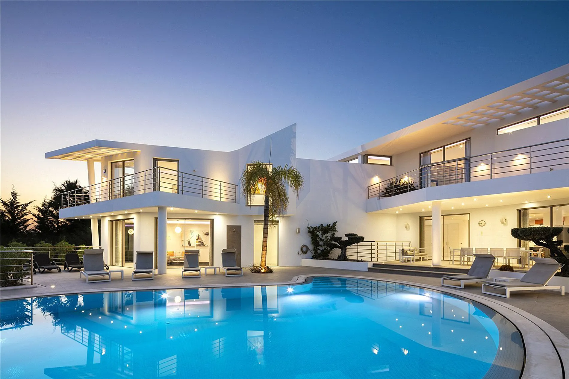 Evolving Buyer Demographics Redefine Portugal's Prime Property Market from Lisbon to the Algarve