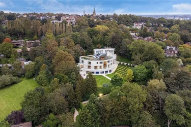 Homegrown Momentum: Domestic Buyers Now Drive 61% of UK Luxury Property Market