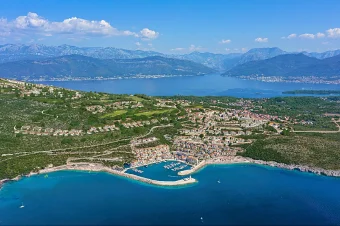 Lustica Bay 2