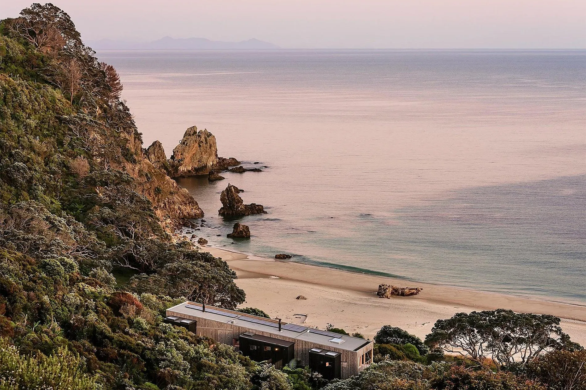 From Auckland to Lake Como: The 10 Luxury Listings That Highlighted November’s Buyer Trends