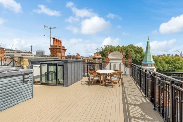 The Great London Pivot: Domestic Demand Is Becoming the Market’s Stabilising Force in Prime London