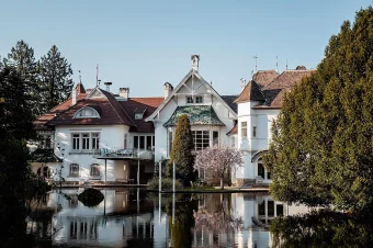 Schloss Schonau_1