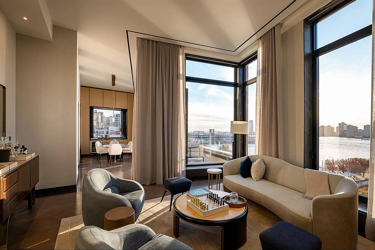 Douglas Elliman_2