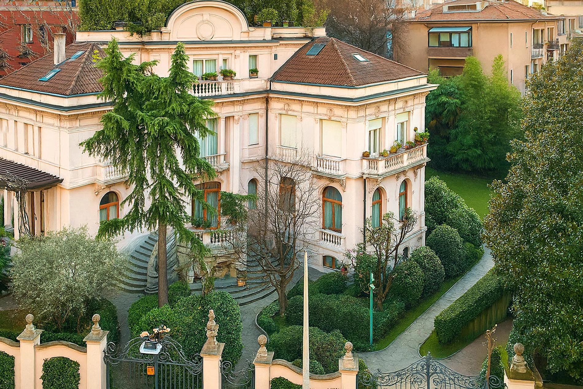 A Liberty Masterpiece in Milan: Timeless Elegance in the Heart of the Magenta District