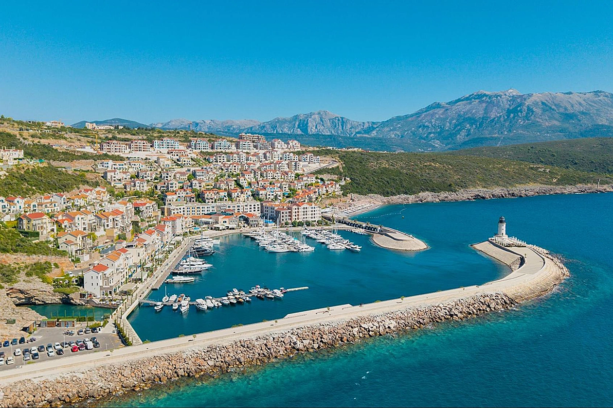 Lustica Bay_3