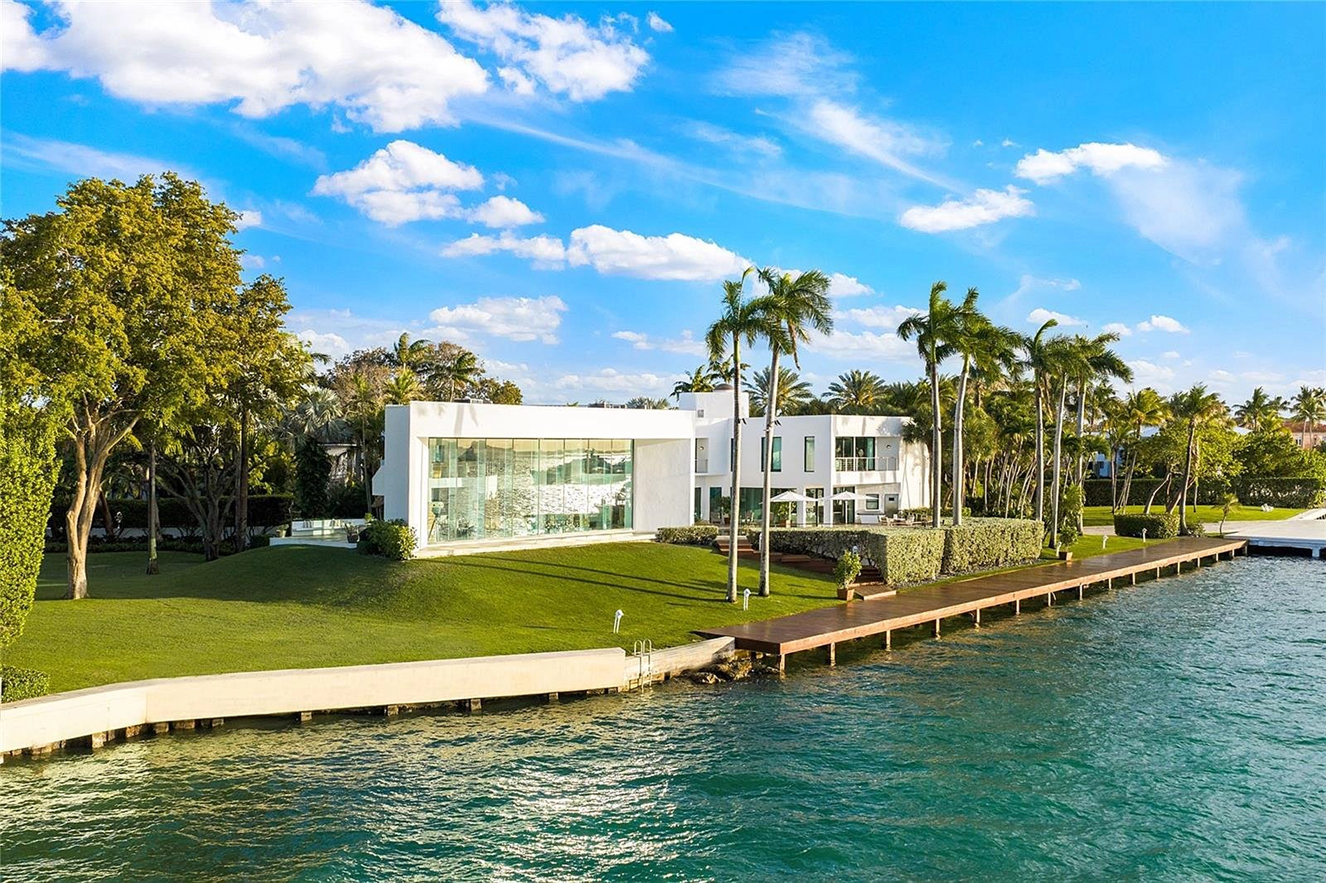 The Legendary ‘Scarface’ Mansion Hits the Market at $237M in Key Biscayne