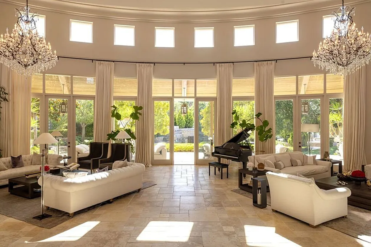 Amor Estate_5
