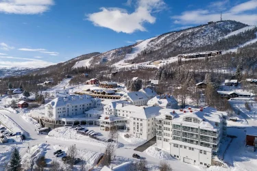 Holmshovda: One of Geilo's Last Contemporary Mountain Chalets Awaits
