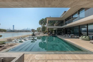Dubai's Super-Prime Homes: Craftsmanship and Waterfront Living Across the City