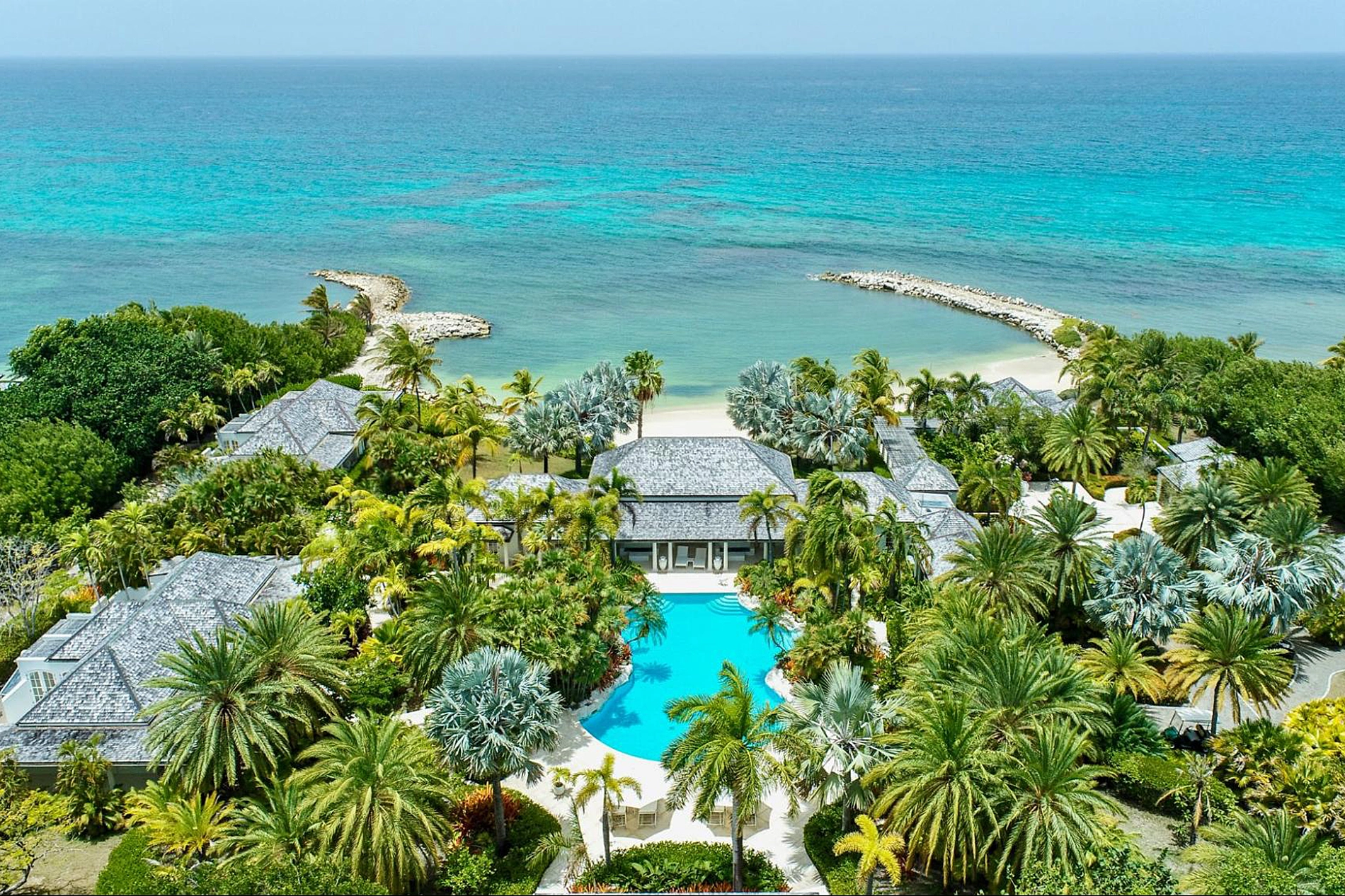 Caribbean Private Paradise: Inside a World-Renowned Fashion Designer’s Jumby Bay Hideaway
