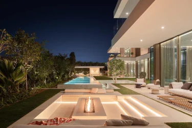 EŌME Brings Los Angeles Modernism to the Arabian Gulf