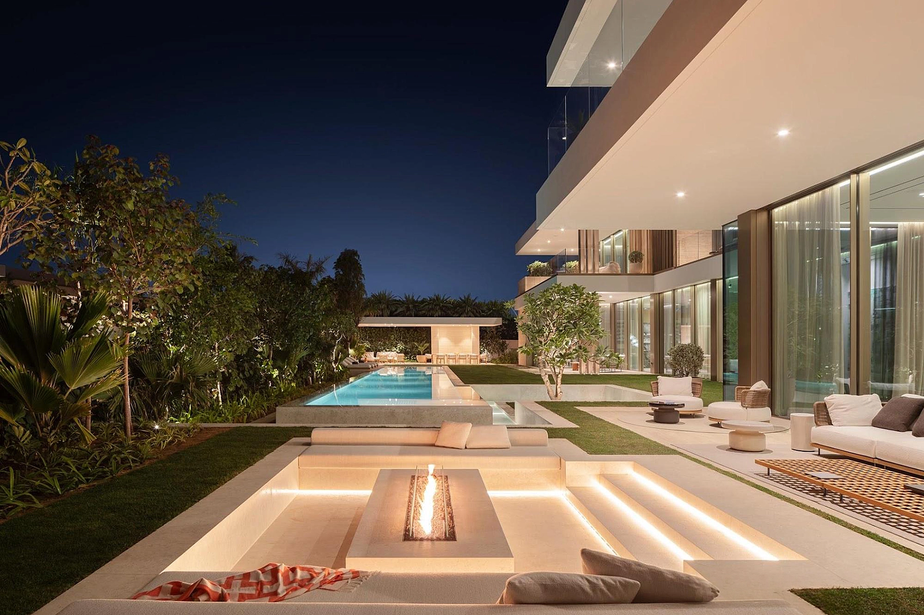EŌME Brings Los Angeles Modernism to the Arabian Gulf